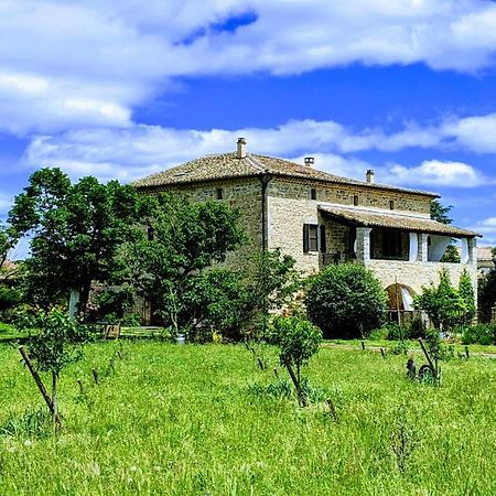 Отель La Gourmandine Courry Экстерьер фото