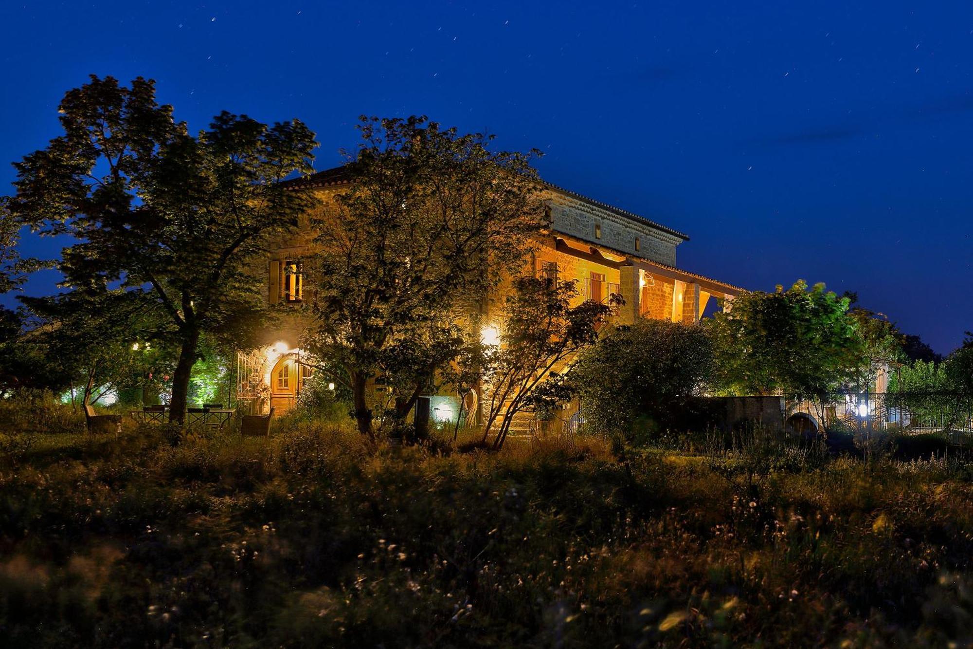 Отель La Gourmandine Courry Экстерьер фото