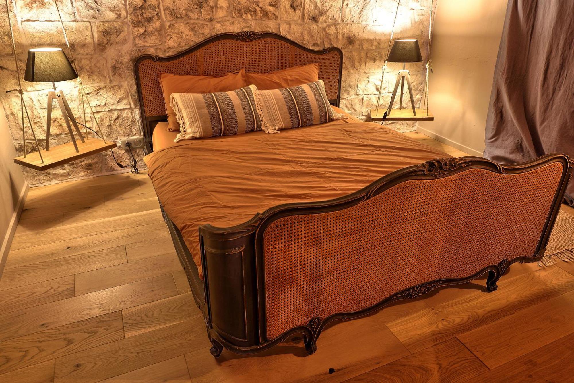 Отель La Gourmandine Courry Экстерьер фото